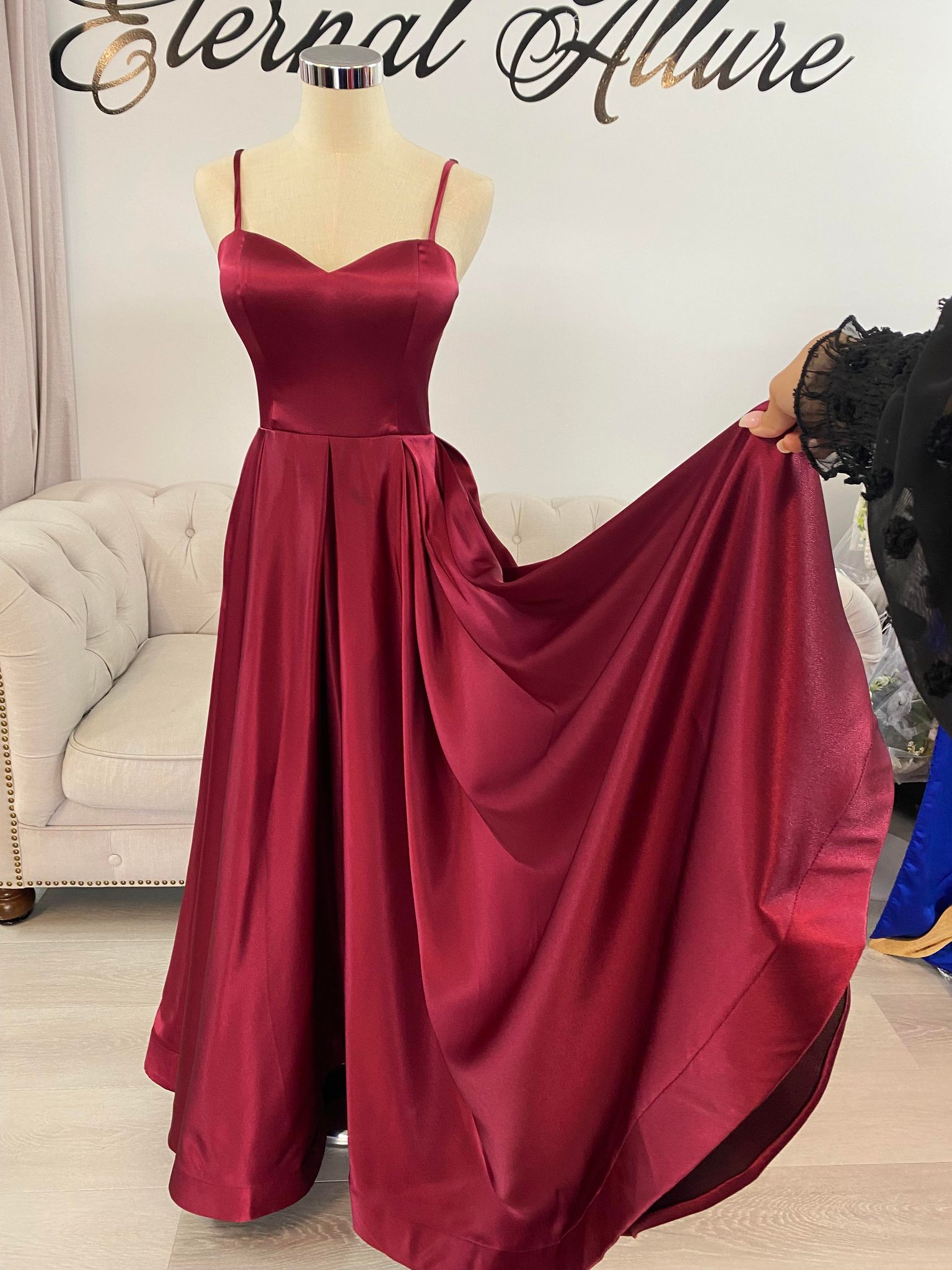 Emma dark red formal dress with pockets and slit