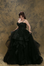 Load image into Gallery viewer, Hannah black waterfall wedding dress with detachable off shoulder (shoulder strap included)