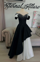 Load image into Gallery viewer, Hailey Black and white wedding dress with ombre diamante (Pockets and detachable off shoulder sleeves)