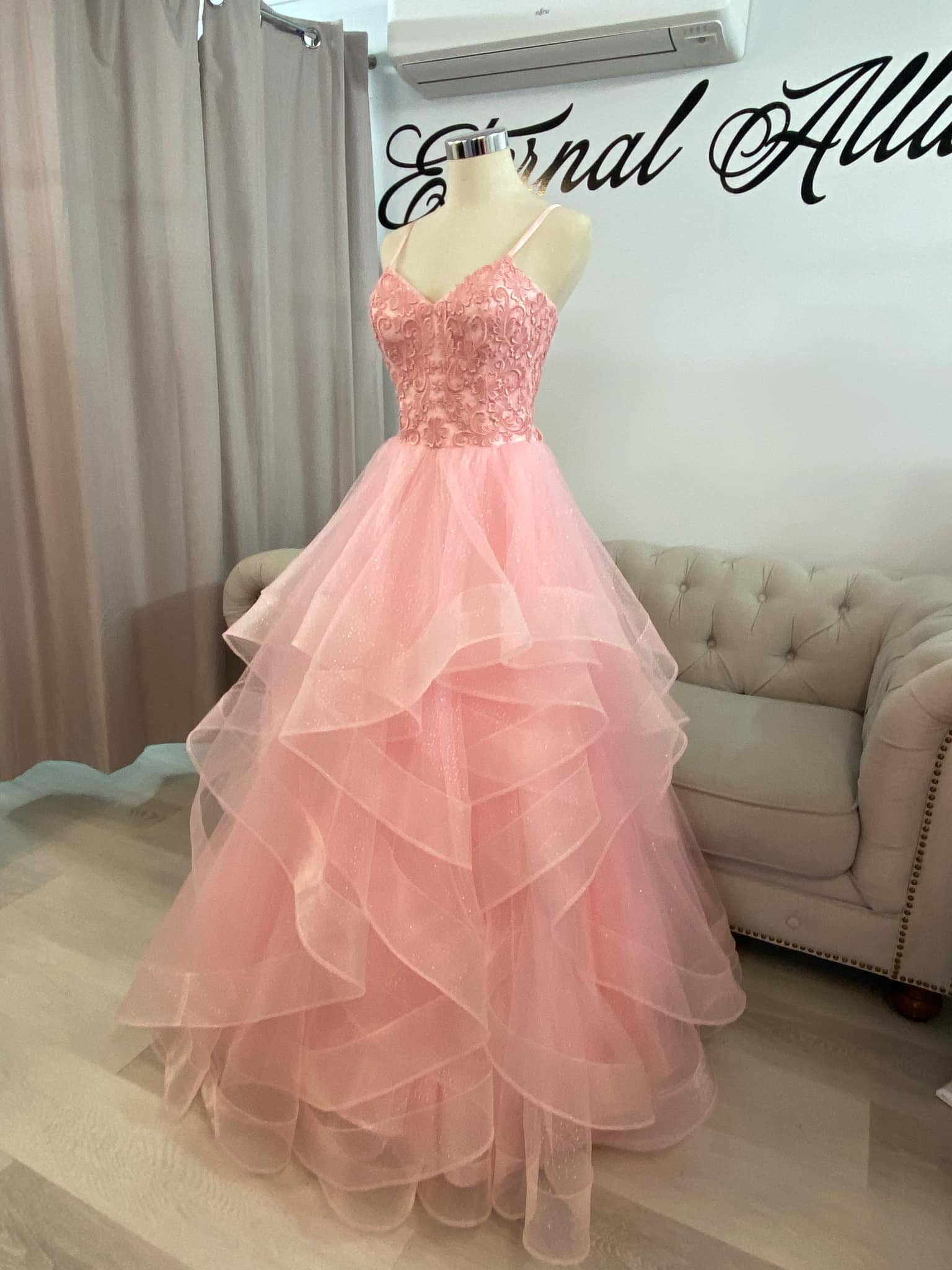 Christine pink wedding dress with pockets (glitter tulle)