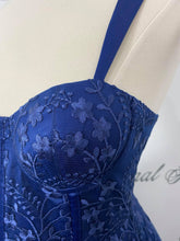 Load image into Gallery viewer, Tina formal dress Debutante dress