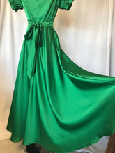 Load image into Gallery viewer, Nikki long dress satin fabric with pockets