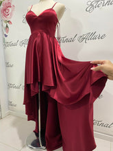 Load image into Gallery viewer, Stella formal dress (with pockets)