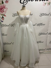 Load image into Gallery viewer, Sarah wedding ,debutante dress ( with pockets )
