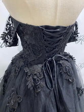 Load image into Gallery viewer, Anna black wedding dress, black formal dress
