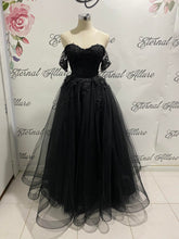 Load image into Gallery viewer, Anna black wedding dress, black formal dress
