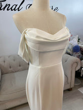 Load image into Gallery viewer, Ashley white wedding dress (with removable adjustable straps )
