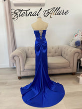 Load image into Gallery viewer, Alice royal blue formal dress (with removable adjustable straps ,slit )
