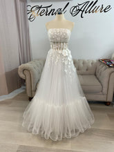 Load image into Gallery viewer, Lucia wedding dress ,deb dress with pockets (removable straps ,tulle bow).
