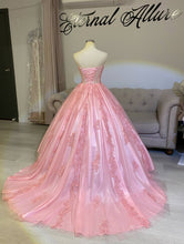 Load image into Gallery viewer, Aaliyah pink wedding dress, pink prom dress .(dress hoop included)
