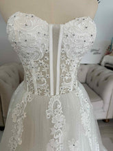 Load image into Gallery viewer, Aaliyah sparkle wedding dress (without dress hoops skirt )
