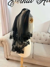Load image into Gallery viewer, black veil with lace mini length.
