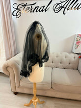 Load image into Gallery viewer, black veil with lace mini length.
