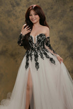 Load image into Gallery viewer, Emily black and white wedding dress with detachable long sleeves (has pockets and slit)
