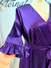 Load image into Gallery viewer, Kerrie MOB formal dress dark purple , with pockets .
