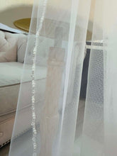 Load image into Gallery viewer, Beaded edge veil length 200cm
