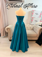 Load image into Gallery viewer, Hayley teal blue formal dress with slit and pockets , straps removable.
